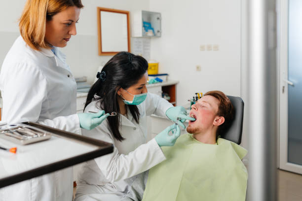 Best Orthodontic Emergency Dentist in Lacon, IL